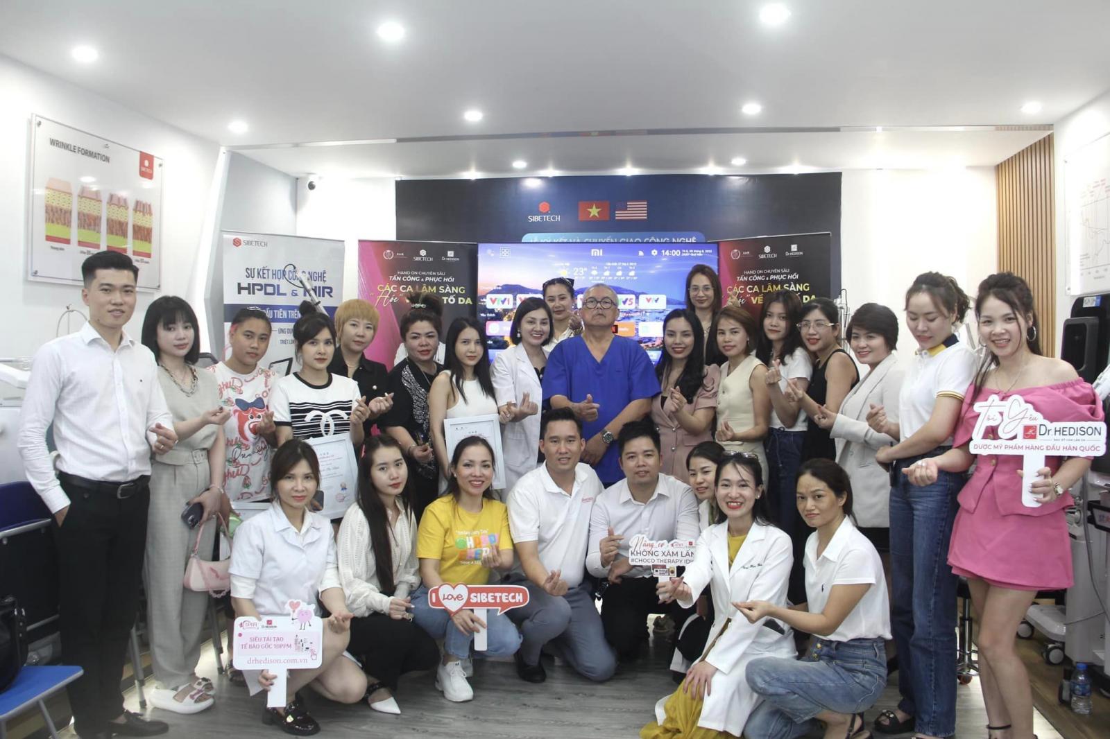 #LASER - Đào tạo lý thuyết qua zoom 6/9 và Hand on chuyên sâu “TẤN CÔNG & PHỤC HỒI CÁC CA LÂM SÀNG HÓC VỀ SẮC TỐ DA” 8/9 cùng Bác sĩ CK II Nguyễn Thế Hùng