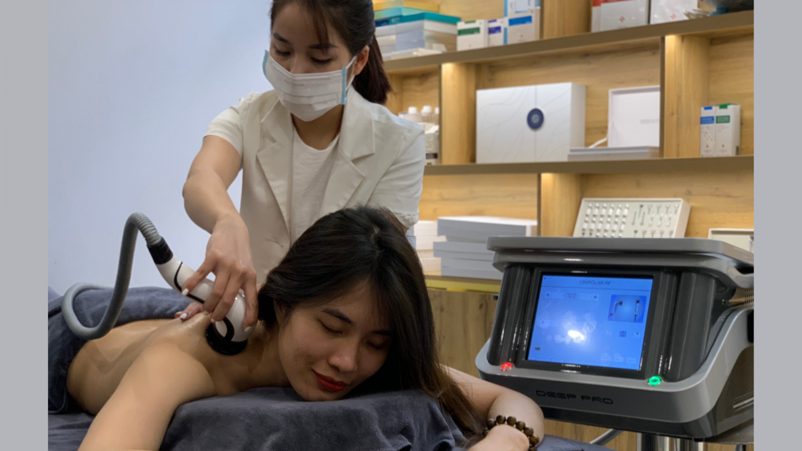 R-DEEP 448KHZ XU HƯỚNG SỨC KHỎE VÀ THẨM MỸ 2023